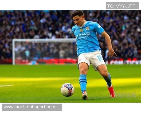 罗马诺透露阿尔瓦雷斯可能离开马竞曼联希望留住加布里埃尔 罗马诺透露阿尔瓦雷斯可能离开马竞曼联希望留住加布里埃尔